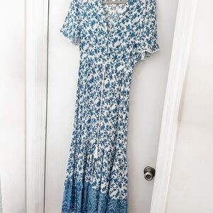 Elegant Blue and White Floral Maxi Dress